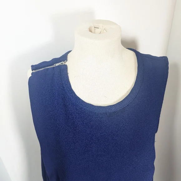 Blue Ellis Blouse - Picture 2 of 3